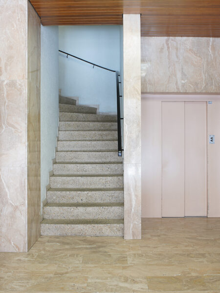 Photo 3 of the property 430030-0192