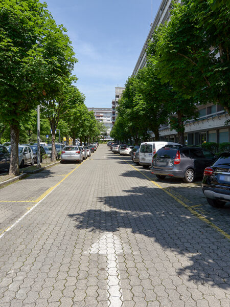 Photo 3 of the property 100580-2015