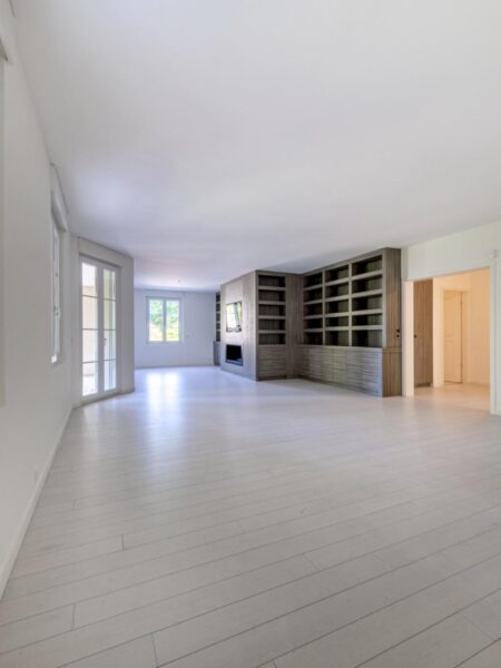 Photo 8 of the property 1182.400010