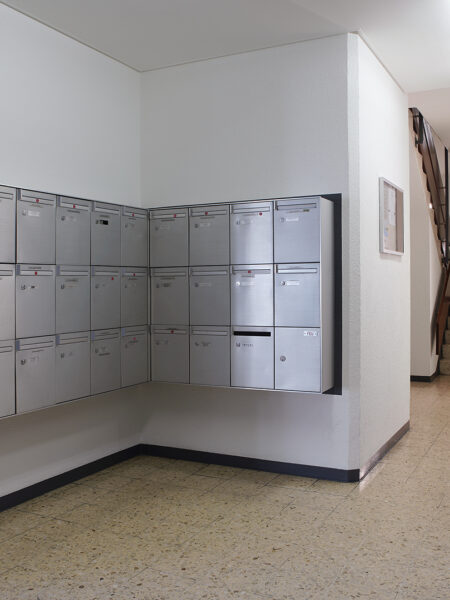 Photo 3 of the property 450010-0187